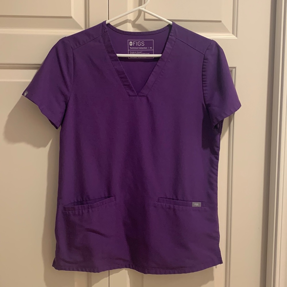 FIGS ultraviolet Casma scrub top XS EUC